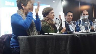Presentaron la Ley Antidespidos para docentes privados