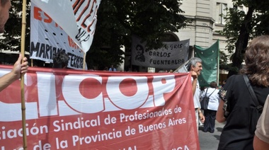 Los médicos vuelven a parar y agudizan el conflicto con la Provincia