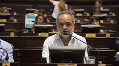 Pinedo y un mensaje para “hacer feliz a nuestro pueblo”