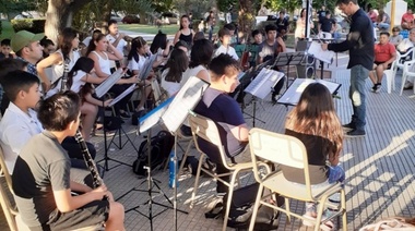 Con la presencia del intendente, la Escuela Orquesta cerró su ciclo
