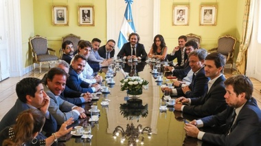 Cafiero recibió a los intendentes para coordinar Precios Cuidados