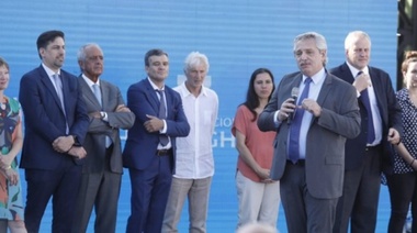 Alberto: "La primera deuda que tiene Argentina es con el pueblo"