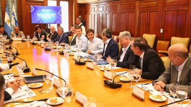 Kicillof pone foco en los industriales para el desarrollo de la Provincia