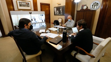 Kicillof mantuvo un encuentro con los directores de los hospitales provinciales