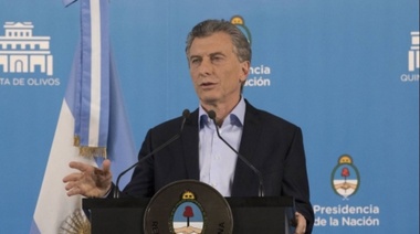 Macri pidió un nuevo adelanto al FMI "para dar confianza"
