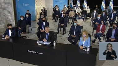 Intendentes peronistas festejaron la creación del Fondo de Fortalecimiento Financiero