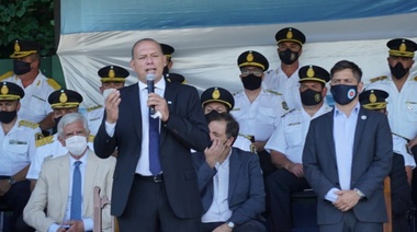 Kicillof: “Nos propusimos devolverle el prestigio a la Policía bonaerense”