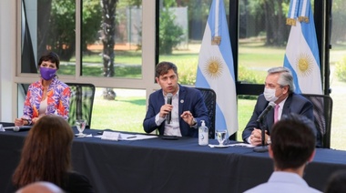 Kicillof: “Los vecinos tienen derecho a una vivienda digna”