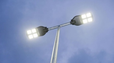 Instalan más luces led en De la Garma