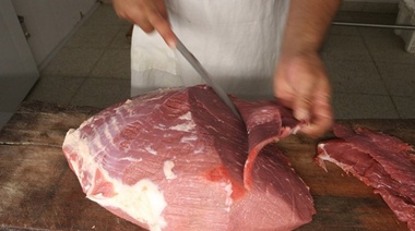 El Gobierno cerró acuerdo para que la carne baje de precio
