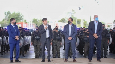 Kicillof y Berni pusieron en funcionamiento nuevos patrulleros