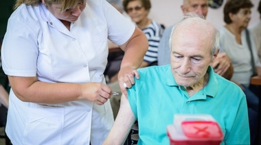 Ya se vacunaron más de 40 mil mayores de 60 años