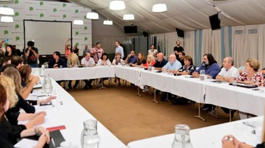 La Provincia no logró cerrar la paritaria con los docentes