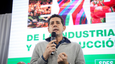 Wado de Pedro tuvo que desmentir un corrimiento del círculo íntimo cristinista