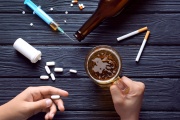 La Defensoría bonaerense advierte sobre mitos vinculados al consumo de drogas