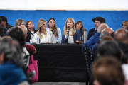 Verónica Magario llamó a votar contra Milei para “combatir la tristeza”