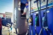 Combustibles: Prorrogaron la actualización de impuestos