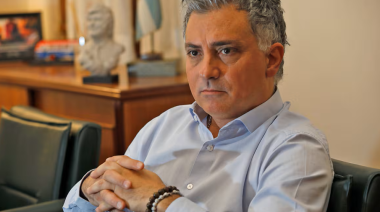 Escándalo y pases de factura: La detención de un concejal sacude a Sebastián Pareja y desata la guerra libertaria