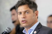 “Ajustan a los pobres y hacen campaña desde Miami”: Kicillof lanzó con todo contra Milei