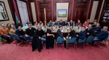 Post PASO: Kicillof reunió a su tropa pensando en octubre