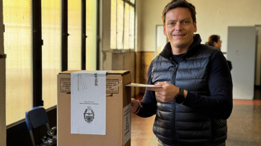 Votó Nicoletti y pidió “vivir una jornada con esperanza y sin odios”
