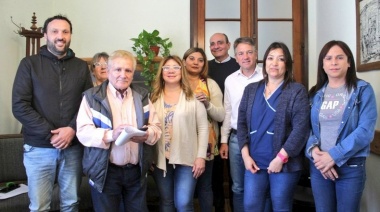 Carlos Casares: Stadnik acordó un aumento salarial para los municipales