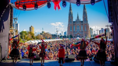 La capital bonaerense palpita una nueva edición de “Perú Vive”