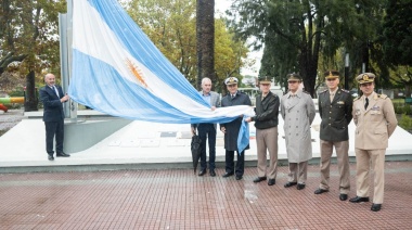Secco encabezó los actos por el aniversario de Ensenada