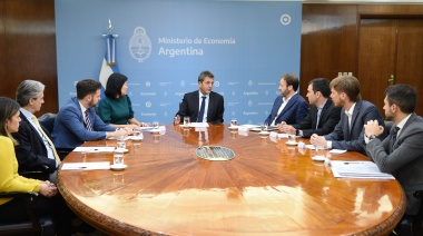 La Provincia firmó un préstamo para mejorar el servicio de agua potable