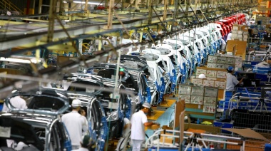 La producción industrial creció en mayo un 2,4% interanual, según la UIA