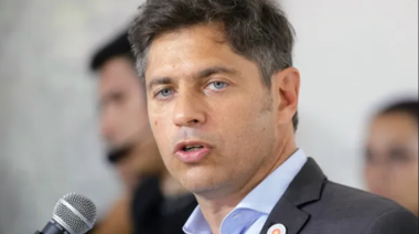“Ajustan a los pobres y hacen campaña desde Miami”: Kicillof lanzó con todo contra Milei