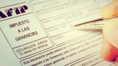El Gobierno oficializó el aumento del piso y de las escalas de Ganancias