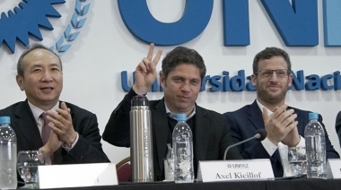 A contramano de Milei, Kicillof aceita vínculos para unir Provincia a los BRICS