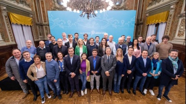 Kicillof puso primera y creó el fondo para la suma fija de los municipios