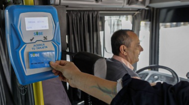 Por la crisis, cayó más de 18% la cantidad de viajes en medios de transporte en abril