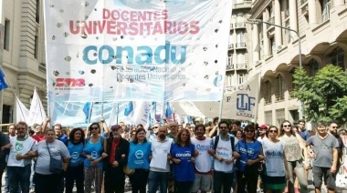 La CONADU pone el grito en el cielo por el atraso de los sueldos universitarios