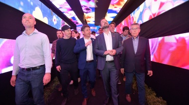 Kicillof dijo presente en la 60° Fiesta Nacional de la Flor