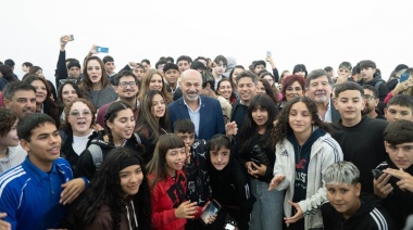 Kicillof y Secco le hacen frente a la motosierra y avanzan con la inauguración de obras