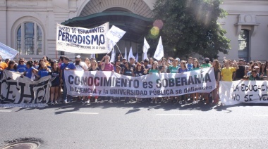 24E: Científicos y universitarios se movilizan contra las políticas de Milei