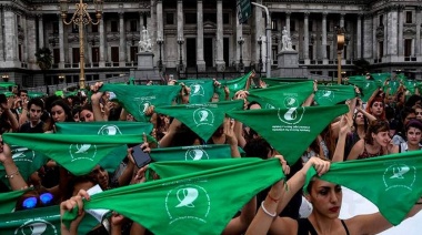 Aborto legal: Los libertarios quieren derogar la Ley