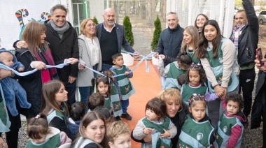 Secco cortó cinta junto a Katopodis y Larroque, y disparó contra el "abandono nacional"