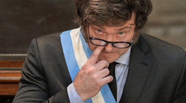 Sin Pacto de Mayo, Milei sube la cabeza e improvisa un acto en Córdoba