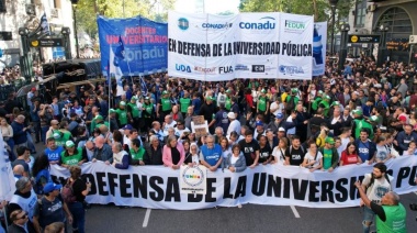 Repudio al veto: Los gremios universitarios responden con un paro total