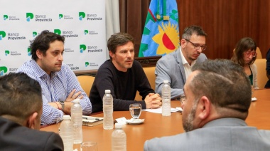 Tras el revés de la planta de GNL, la Provincia sale a asistir a sus puertos