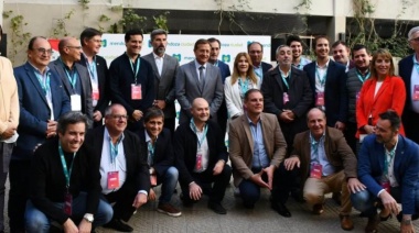 Intendentes UCR definen fecha de Foro