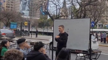 “Defendemos la universidad pública poniendo el cuerpo en el aula y en la calle”