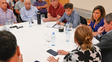 Kicillof con pesqueros contra la ley Ómnibus: “Implica el remate de los recursos nacionales”