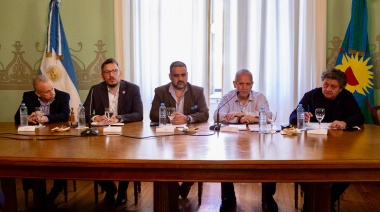 Reforma del BaPro: Palazzo va por el apoyo de radicales y libertarios dialoguistas