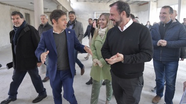 Kicillof salió a bancar la campaña de Sujarchuk en Escobar