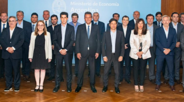 Massa alivia a los gobernadores: Transferirá fondos para sueldos y aguinaldos